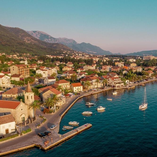 Guesthouse Giraffe Donja Lastva Exteriér fotografie
