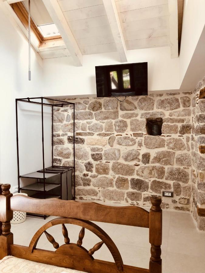 Guesthouse Giraffe Donja Lastva Exteriér fotografie