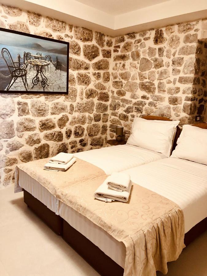 Guesthouse Giraffe Donja Lastva Exteriér fotografie